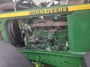 John Deere 6810