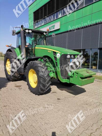 John Deere 8430