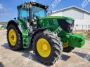 John Deere 6210R