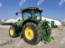 John Deere 8335R