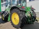 John Deere 8130