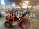 Kubota Traktor bukókerettel 16LE