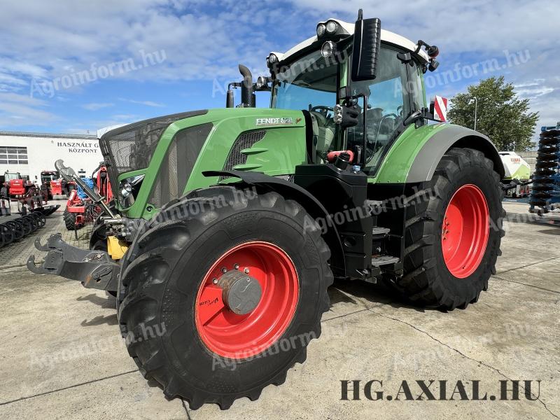 Fendt 828 Vario SCR Traktor