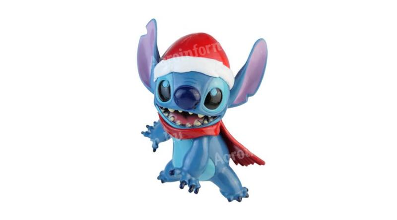 Stitch Mikulás sapkában karácsonyfadísz figura