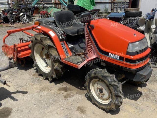 Kubota B52 japán kistraktor