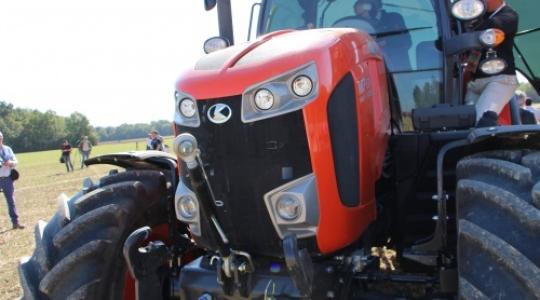 2015 a Kubota éve lesz Európában: bemutatkoznak az M7-es szériás traktorok!