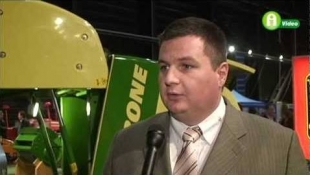 Valtra, Krone, New Holland újdonságok a 2. AgrárGépShow-n - 2012-es Agroinform tudósítás