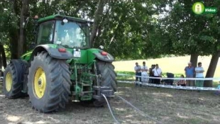 Traktorhúzó verseny, veterán traktor ügyességi verseny Balatonlellén - 2013