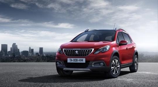 Genfben mutatkozik be a megújult PEUGEOT 2008