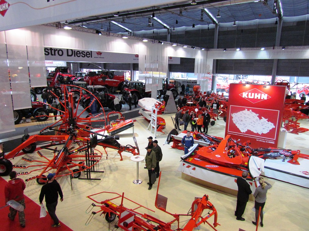 KUHN stand a Techagron