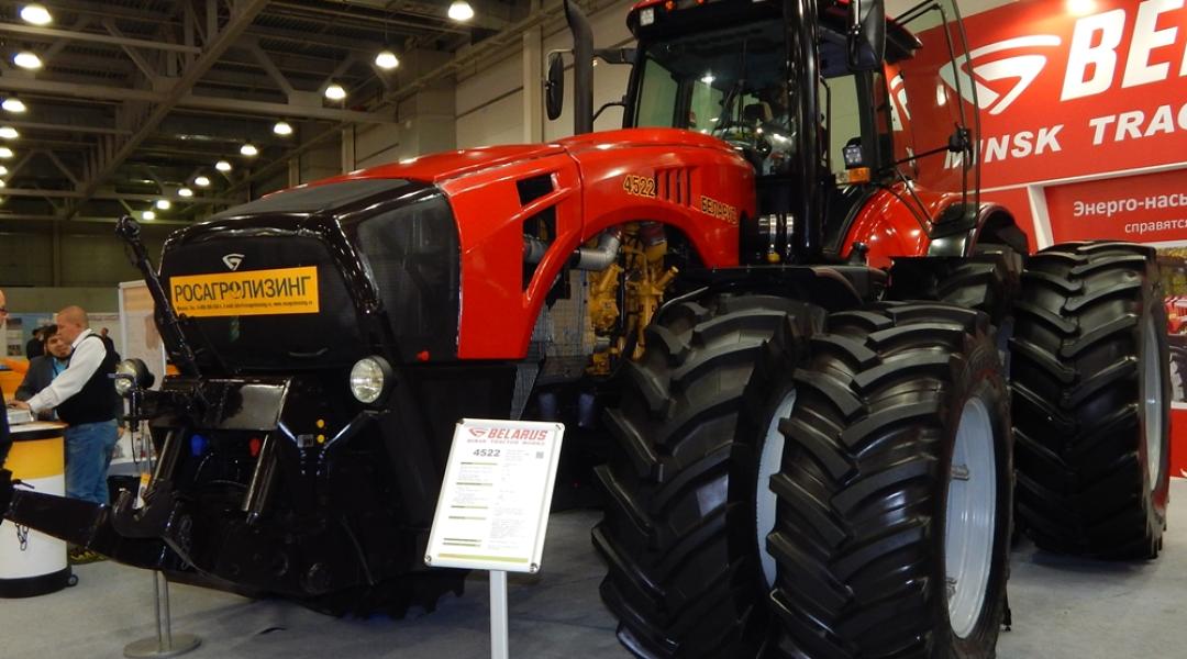 Ilyen az új, 466 lóerős MTZ traktor