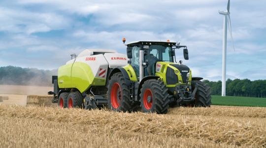 CLAAS bemutatja az új AXION 800 traktorsorozatot