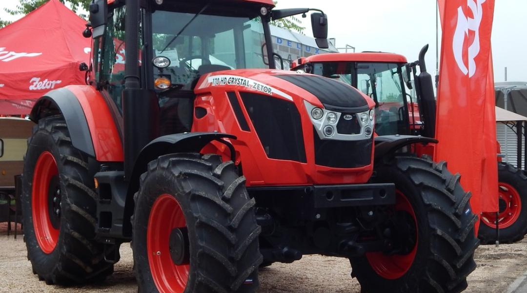 Bemutatkozott Bábolnán a Zetor Crystal traktor új generációja