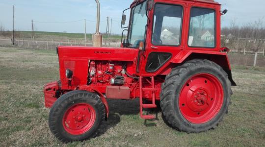 MTZ traktorok a kilencvenes évekből