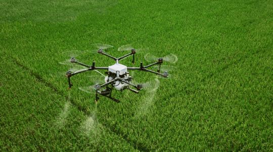 A DJI innovatív eszközöket és technológiákat vezet be a kereskedelmi drónok területén
