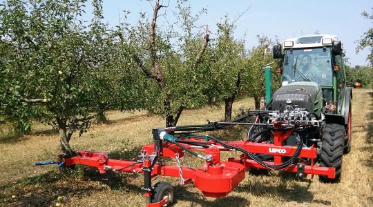 Ezek a gépek igazán megkönnyítik az almabetakarítást!