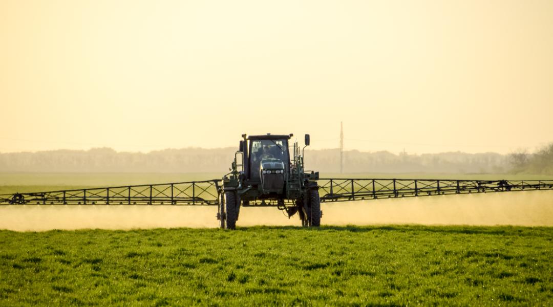 Új jogszabályok, amelyek érintik a mezőgazdaságban, élelmiszeriparban tevékenykedő vállalkozásokat