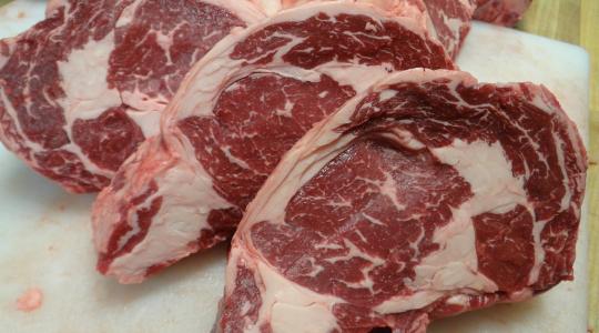 A világ hústermelése még két évig nyögni fogja a COVID-19 hatását