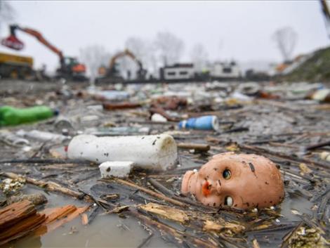 Egyik borzasztóbb, mint a másik: Elképesztő mennyiségű szemét halmozódik fel – vagy a szabad ég alatt égetik el?!