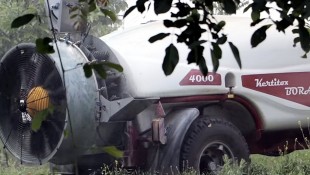 Te megmondod, hogy milyen permetezőgépet kérsz, a Farmgép pedig legyártja!