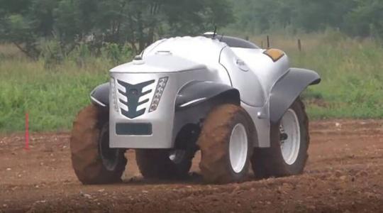 Az első hidrogén meghajtású önvezető traktor Kínából – VIDEÓ