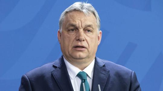 Orbán Viktor bejelentette: Maradnak a korlátozások