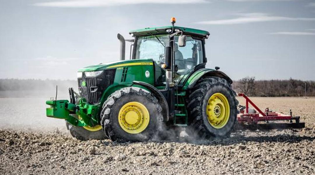 Berobbant a traktorpiac – rengeteg az új erőgép a hazai földeken
