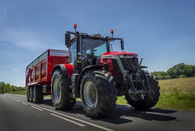 A Massey Ferguson S8 traktor kapta a Red Dot dizájndíjat