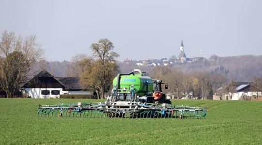 Meglepő, mit művelnek a lengyelek a trágyával – ezt a talaj és a levegő is meghálálja