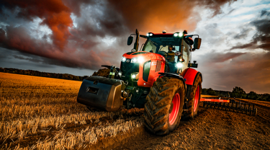 Látványos videósorozat mutatja be a Kubota legnagyobb traktorait!