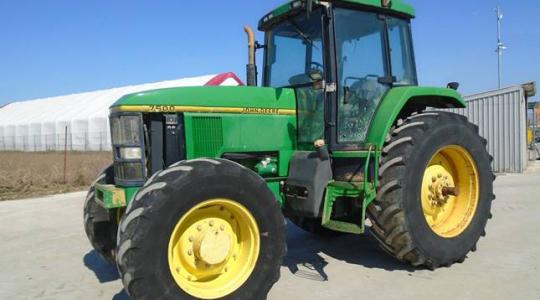 John Deere traktort keresel 10 millióig? Megnéztük, mi fér bele!