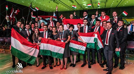 Magyar siker a nehézgép-szerelő versenyszámban a Graz-i EuroSkills-en!