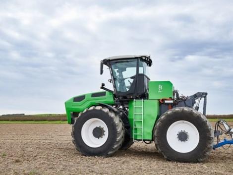 Nézzük, hogy néz ki a litván hibrid traktor! Nézzük, hogy néz ki a litván hibrid traktor!