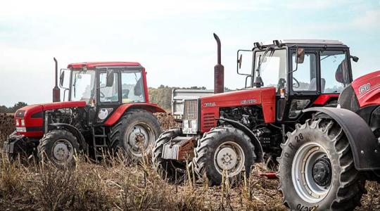 Vajon újabb csúcsokat döntöttek az októberi traktoreladások?