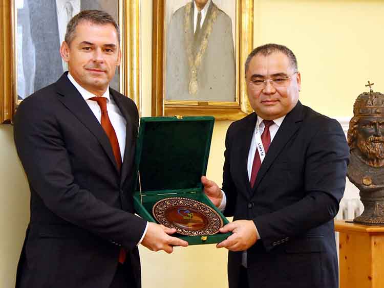 A MATE elnöke és az üzbég miniszter