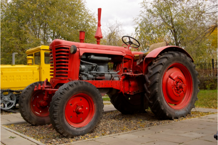 MTZ Belarus traktor