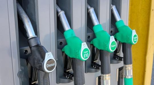 Belendült a gázolaj ára: szerdától újabb emelkedés