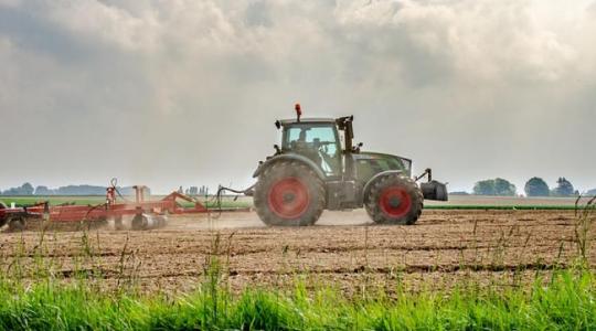 Megdöbbentő számokkal állt elő egy tanulmány a mezőgazdaság káros anyag kibocsátásával kapcsolatban 
