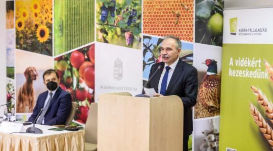 Lendületben az agrárhitelezés – már 500 milliárd forint hitelt segít az agrárgarancia