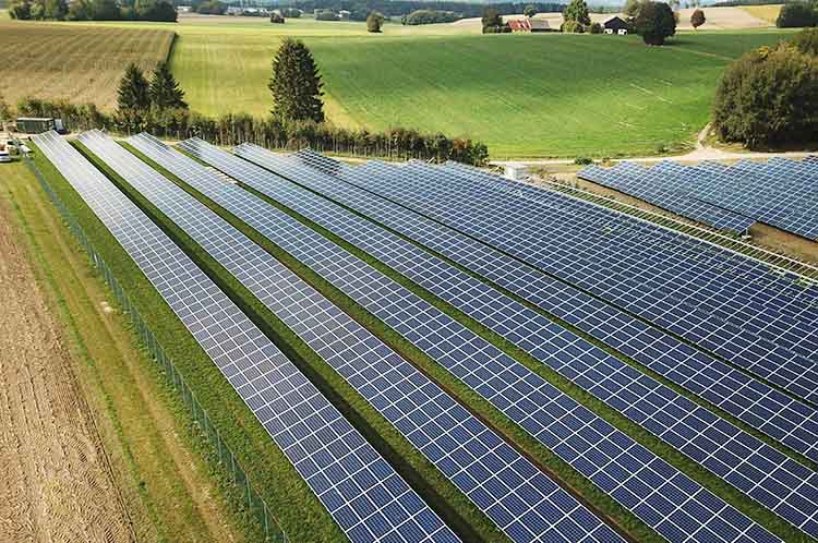 Fontos kérdés napelemparkok energiakiadásának rugalmas kezelése