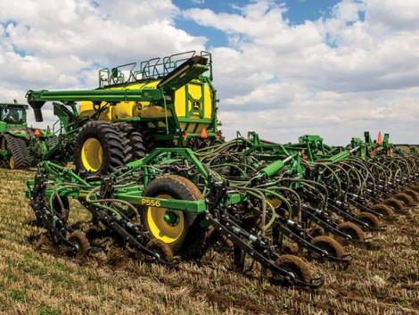 A John Deere bejelentette: nem szállít mezőgazdasági gépeket Oroszországba