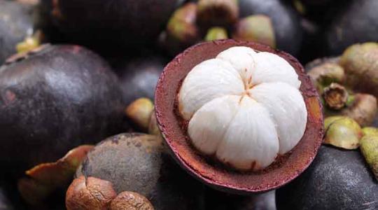 Mangosztán: egzotikus és olcsó gyümölcs hódíthatja meg Európát