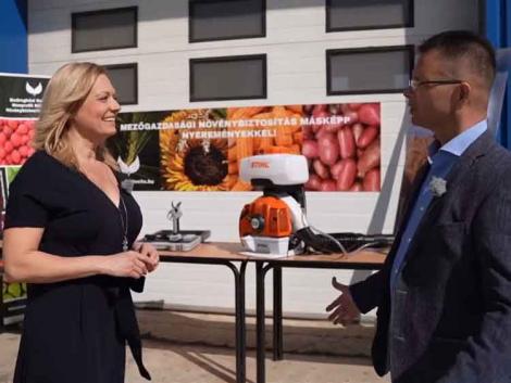 Ilyen még nem volt: növénybiztosításod mellé permeteződrónt nyerhetsz!