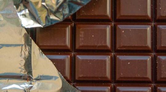 Meg ne edd! Szalmonellával szennyezett csoki a boltokban! 