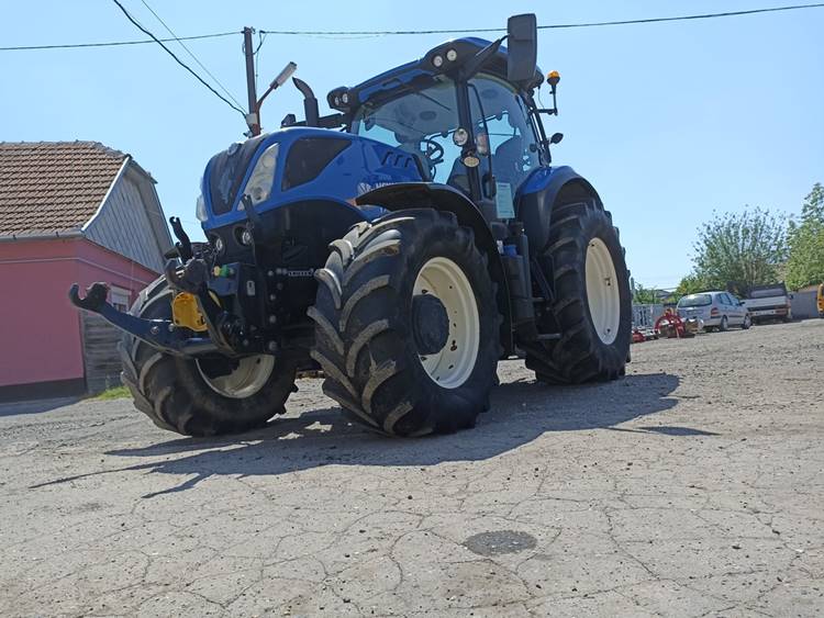 New Holland T7.165S használt traktor