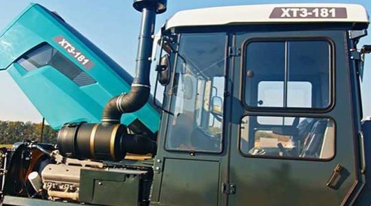 Hiába bombázták le az oroszok, újra működni fog a harkivi traktorgyár