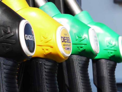 Nem őrülten, de legalább némileg csökkenni fog a gázolaj piaci ára