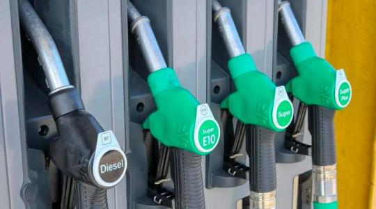 Újabb hatalmas pofon – friss hírek az üzemanyagárakról