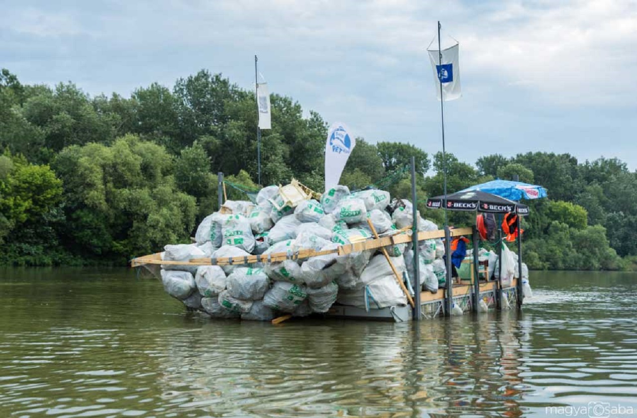 Tiszai hulladékgyűjtés a környezetvédelem jegyében