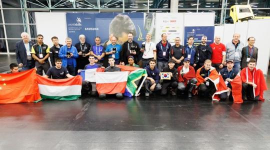 A magyar nehézgép-szerelők idén is állták a sarat a világversenyen 